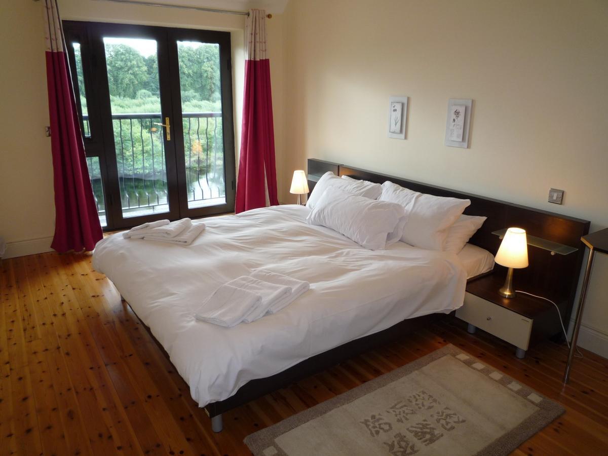 Grove Lodge Holiday Homes 2 Bed By Trident Holiday Homes كيلورجلين المظهر الخارجي الصورة